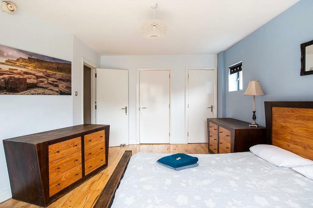 Spacious Belfast City Centre Duplex Apartment 外观 照片