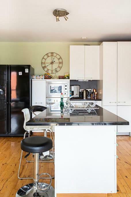 Spacious Belfast City Centre Duplex Apartment 外观 照片