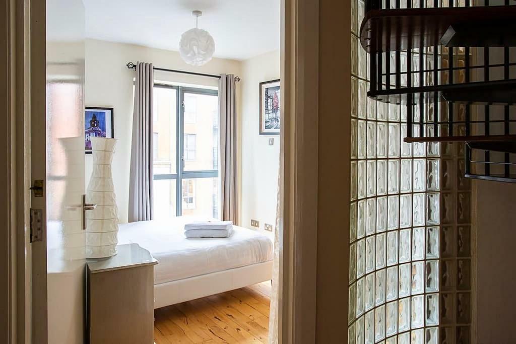 Spacious Belfast City Centre Duplex Apartment 外观 照片