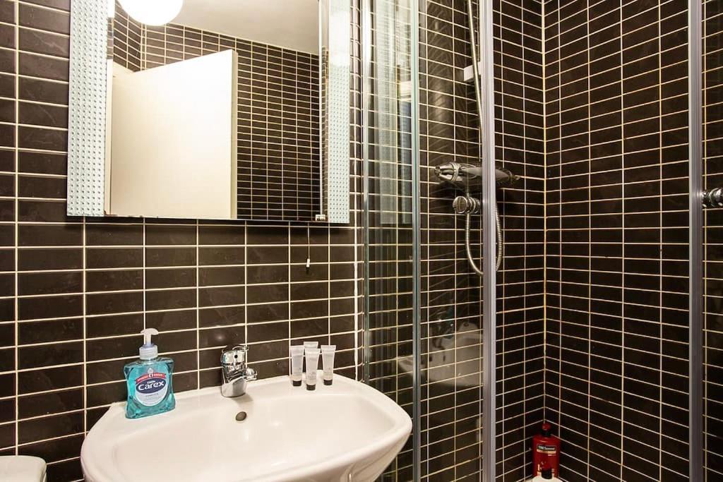 Spacious Belfast City Centre Duplex Apartment 外观 照片